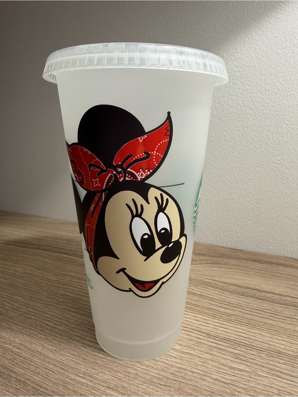 Disney Minnie Mouse vinyl on Starbucks cup